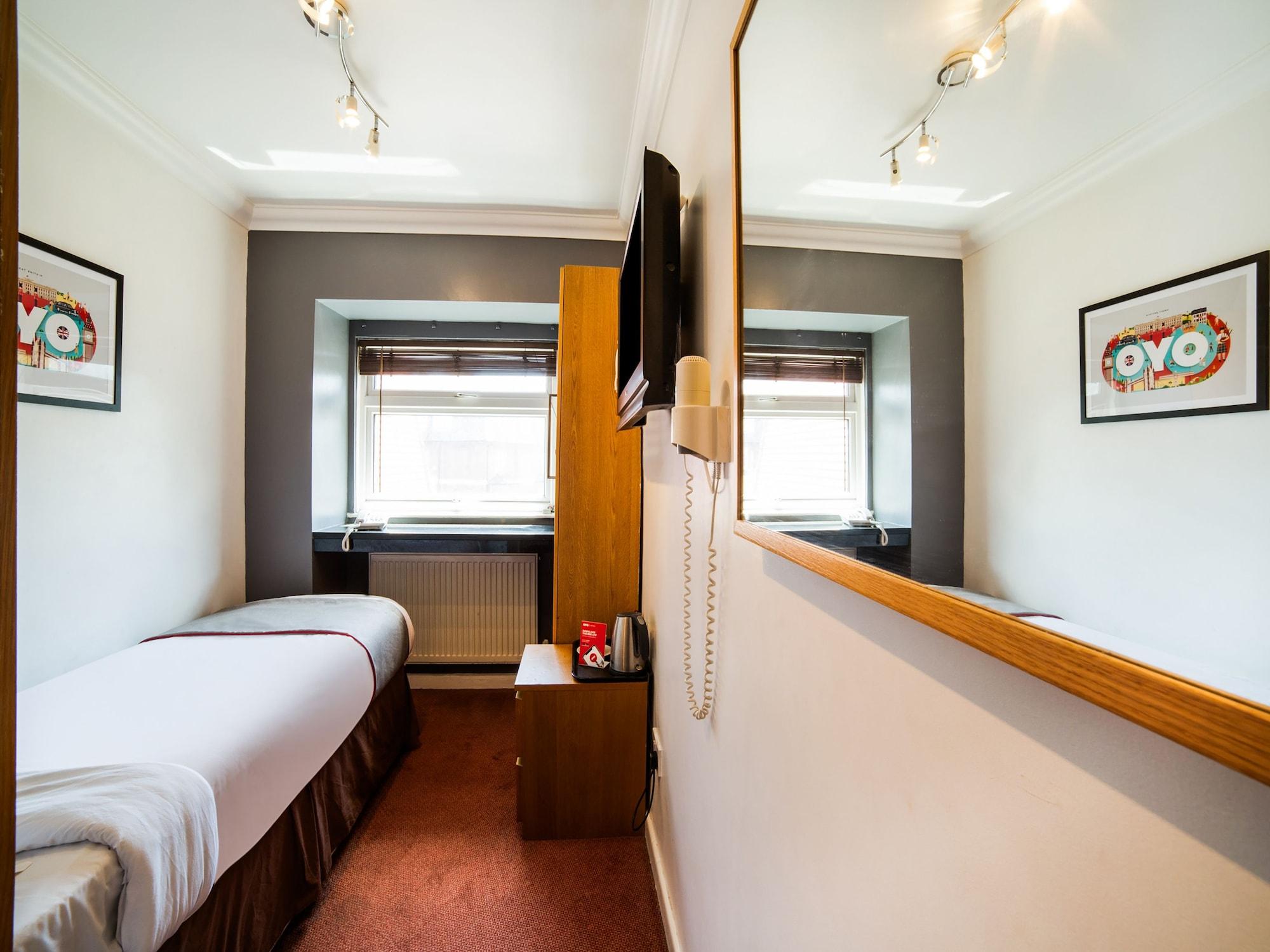 בורנמות' Oyo Kingsley Hotel מראה חיצוני תמונה