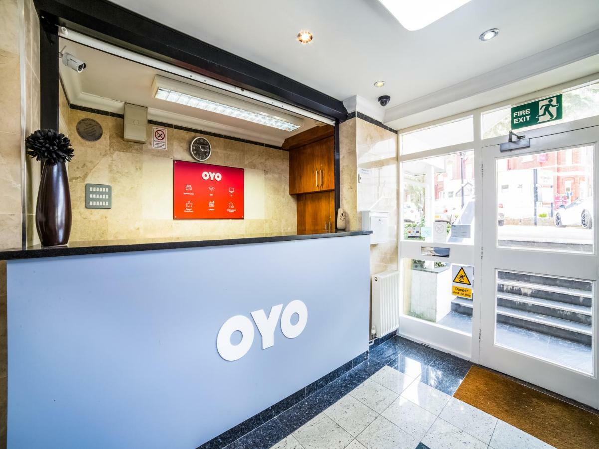 בורנמות' Oyo Kingsley Hotel מראה חיצוני תמונה