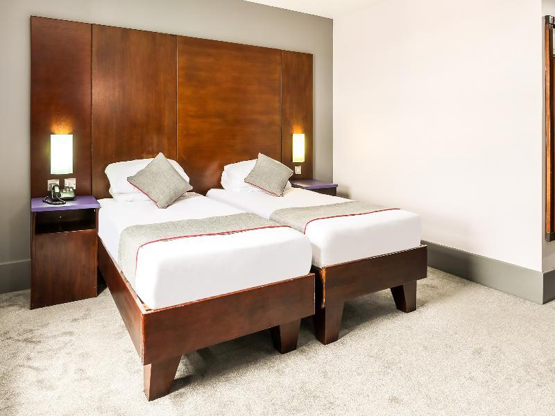 בורנמות' Oyo Kingsley Hotel מראה חיצוני תמונה